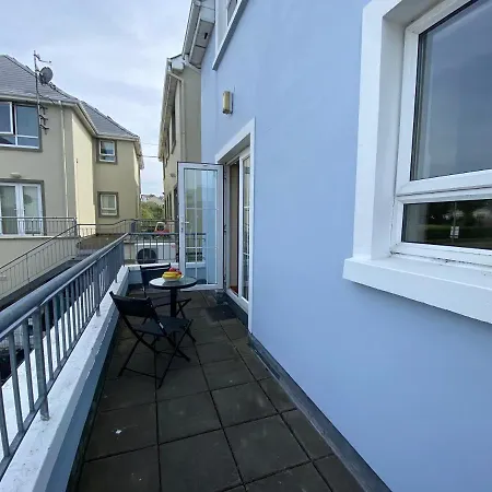 2a Ardaravan Square Buncrana