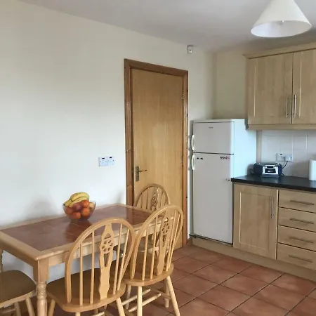 2a Ardaravan Square Daire