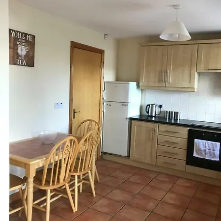 Apartment 2a Ardaravan Square