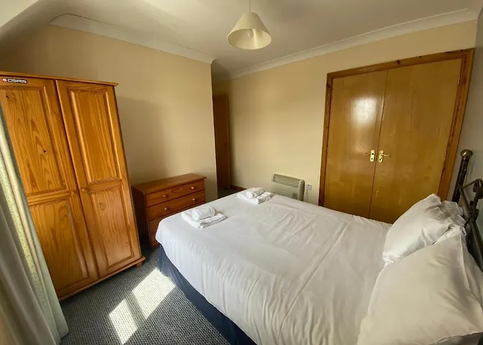 2a Ardaravan Square *