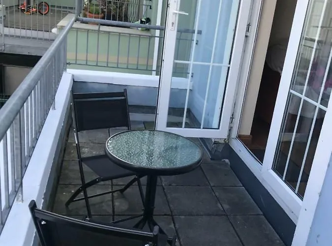 2a Ardaravan Square Daire *